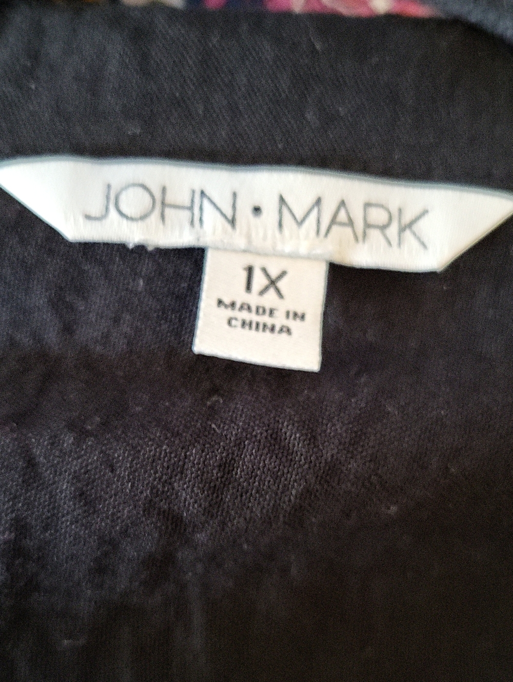 John Mark Bohemian Button-Up Blouse with Crochet Detail - Picture 6 of 8